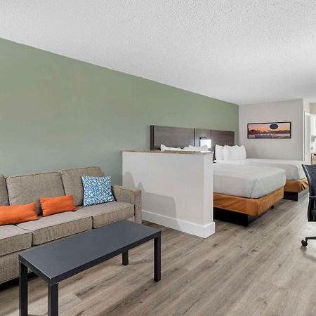 Quality Inn & Suites Orlando East - Ucf Area Alafaya Exteriör bild