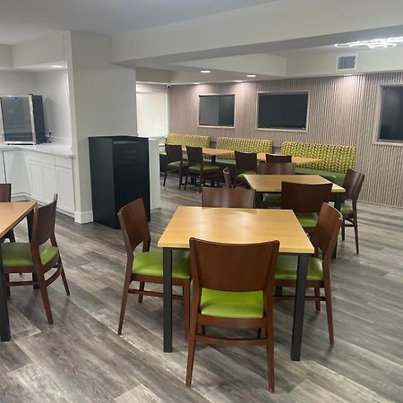 Quality Inn & Suites Orlando East - Ucf Area Alafaya Exteriör bild