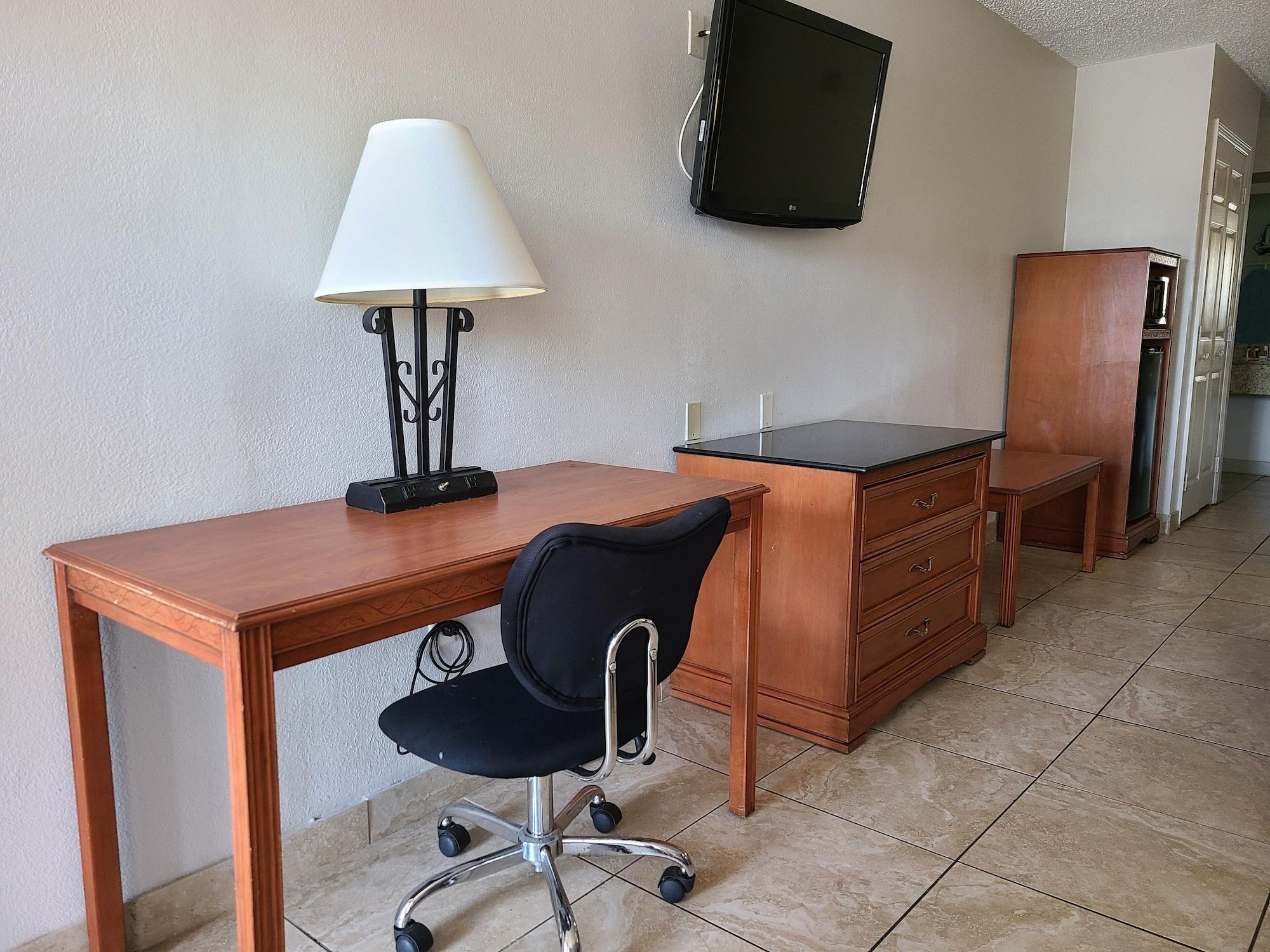 Quality Inn & Suites Orlando East - Ucf Area Alafaya Exteriör bild
