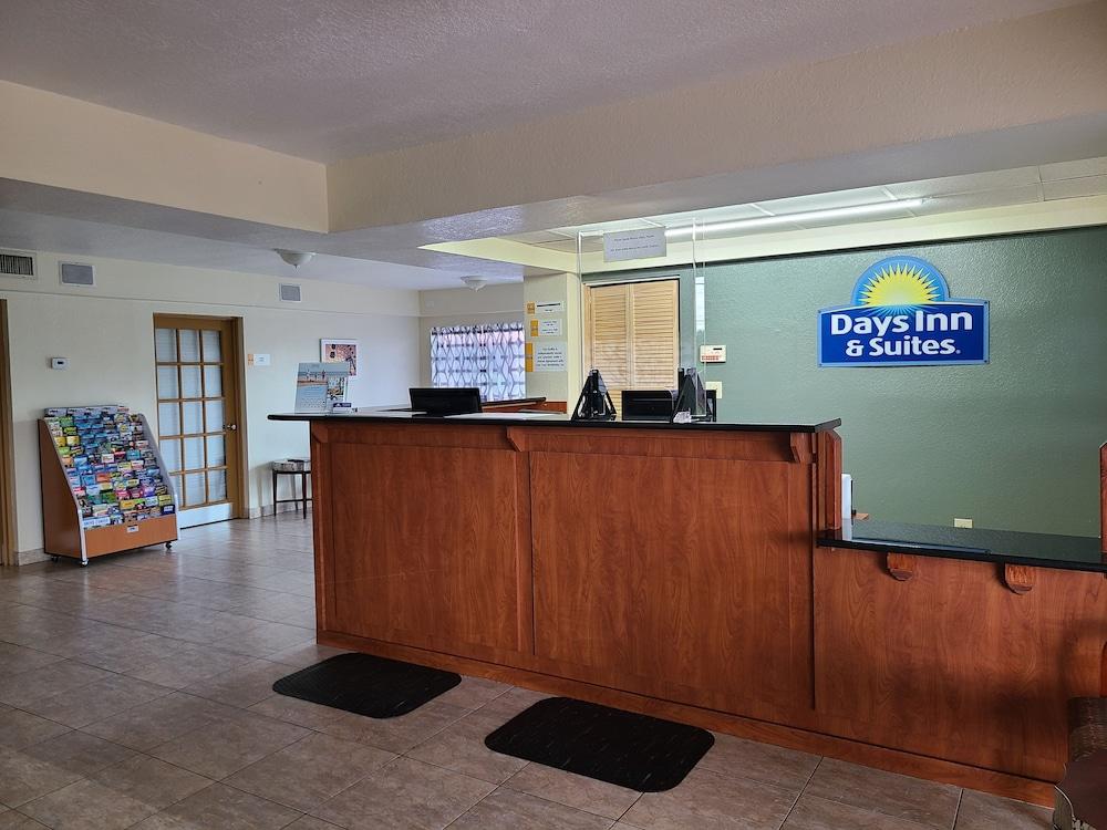 Quality Inn & Suites Orlando East - Ucf Area Alafaya Exteriör bild