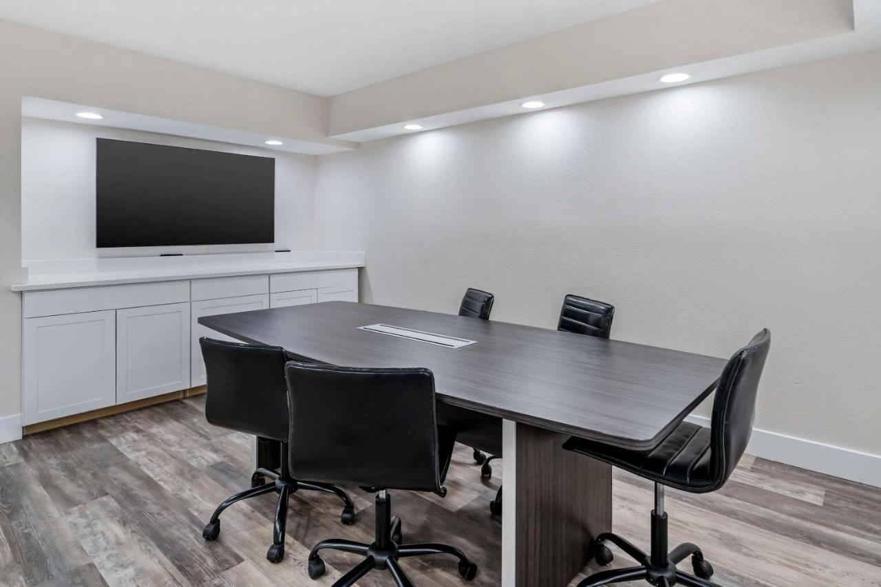 Quality Inn & Suites Orlando East - Ucf Area Alafaya Exteriör bild