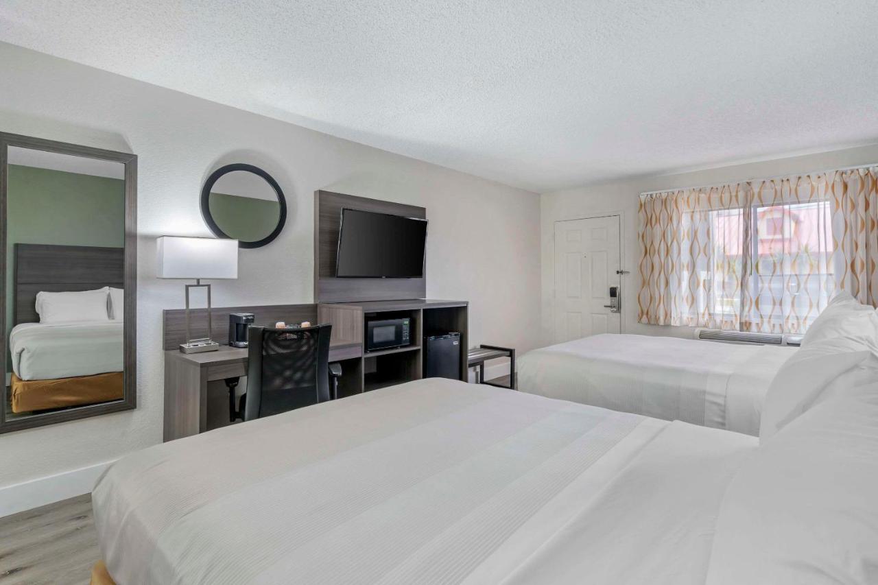 Quality Inn & Suites Orlando East - Ucf Area Alafaya Exteriör bild