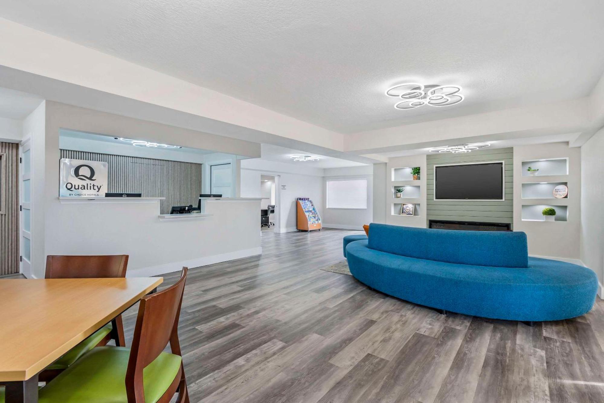 Quality Inn & Suites Orlando East - Ucf Area Alafaya Exteriör bild