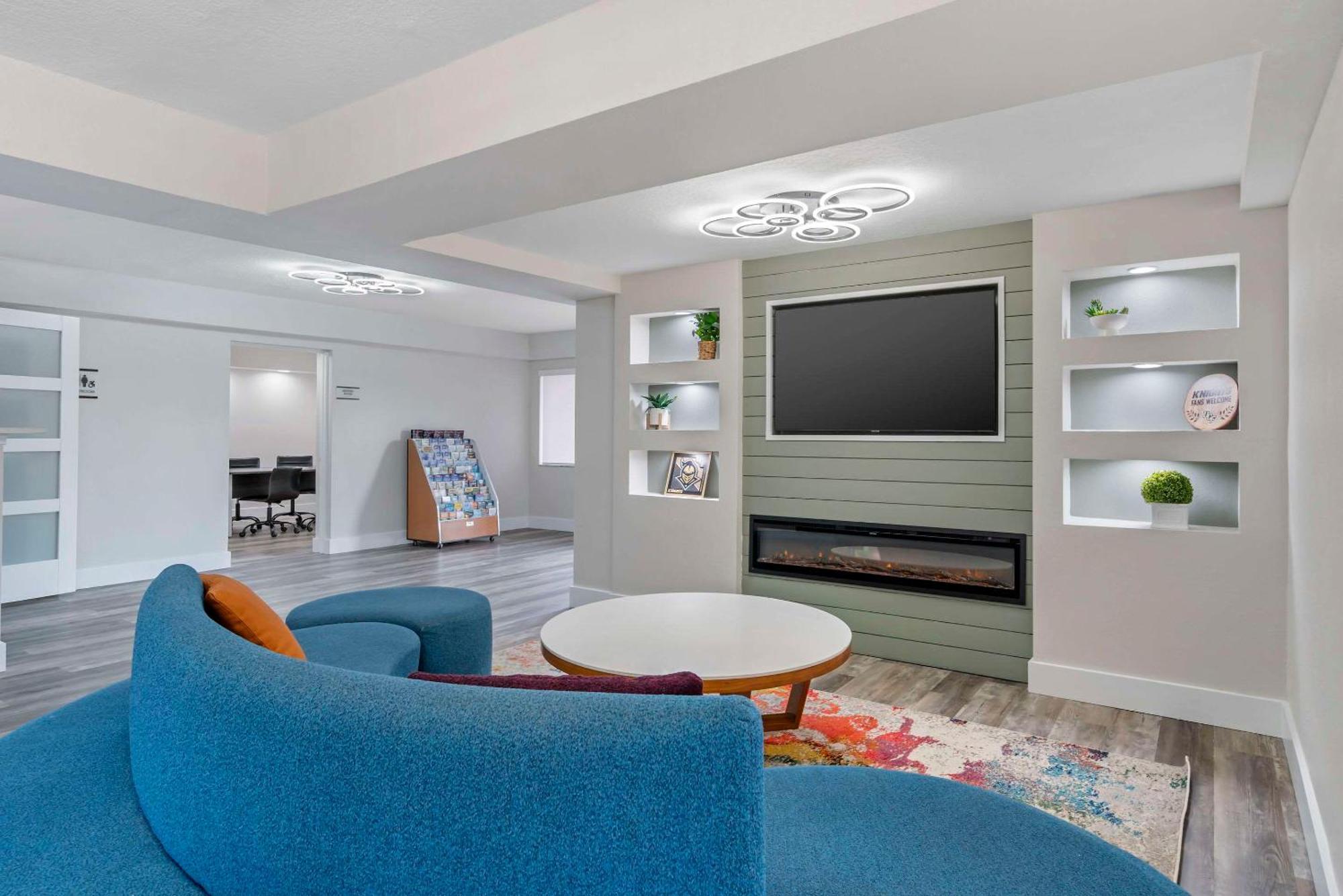 Quality Inn & Suites Orlando East - Ucf Area Alafaya Exteriör bild