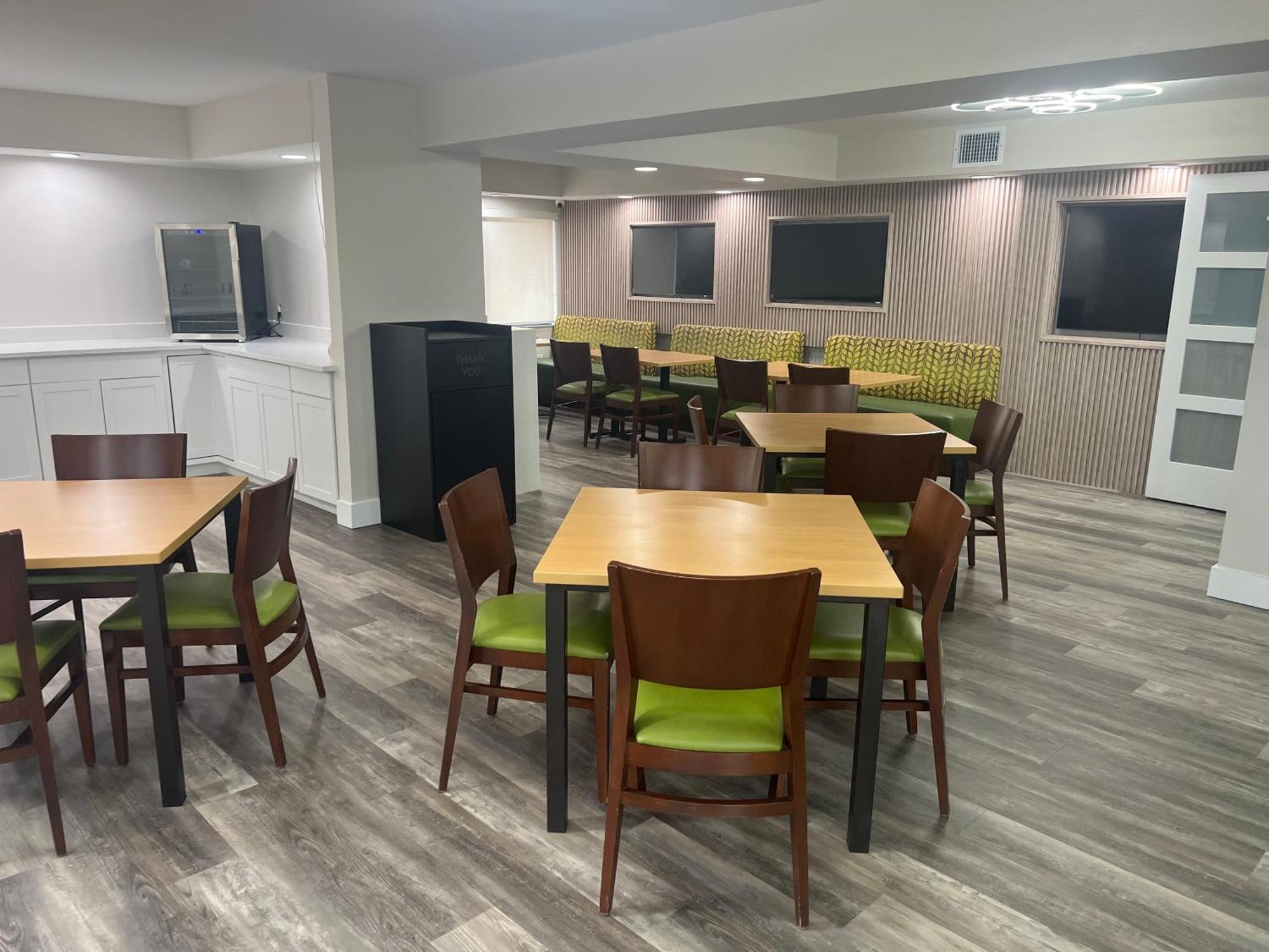 Quality Inn & Suites Orlando East - Ucf Area Alafaya Exteriör bild