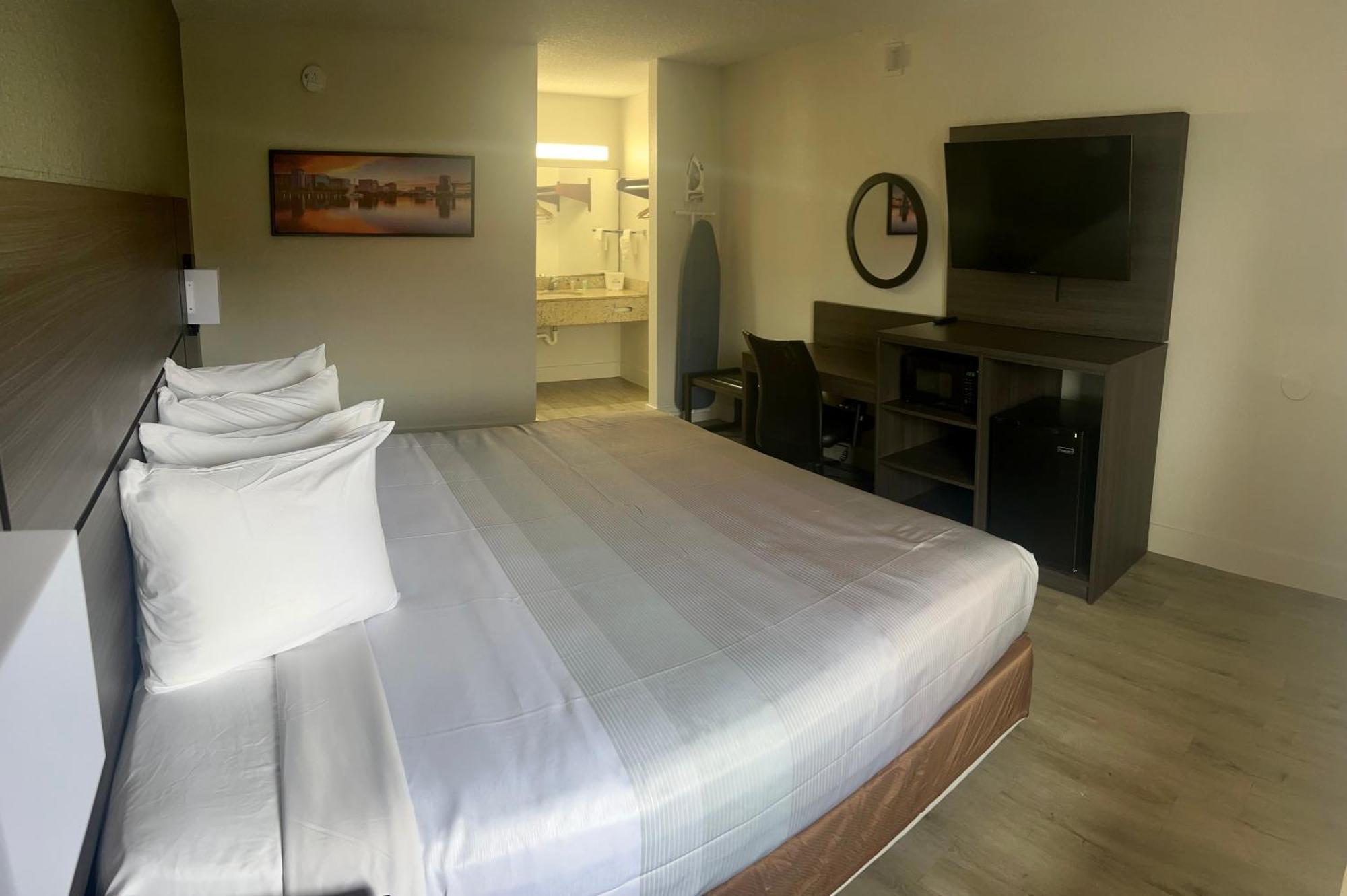 Quality Inn & Suites Orlando East - Ucf Area Alafaya Exteriör bild