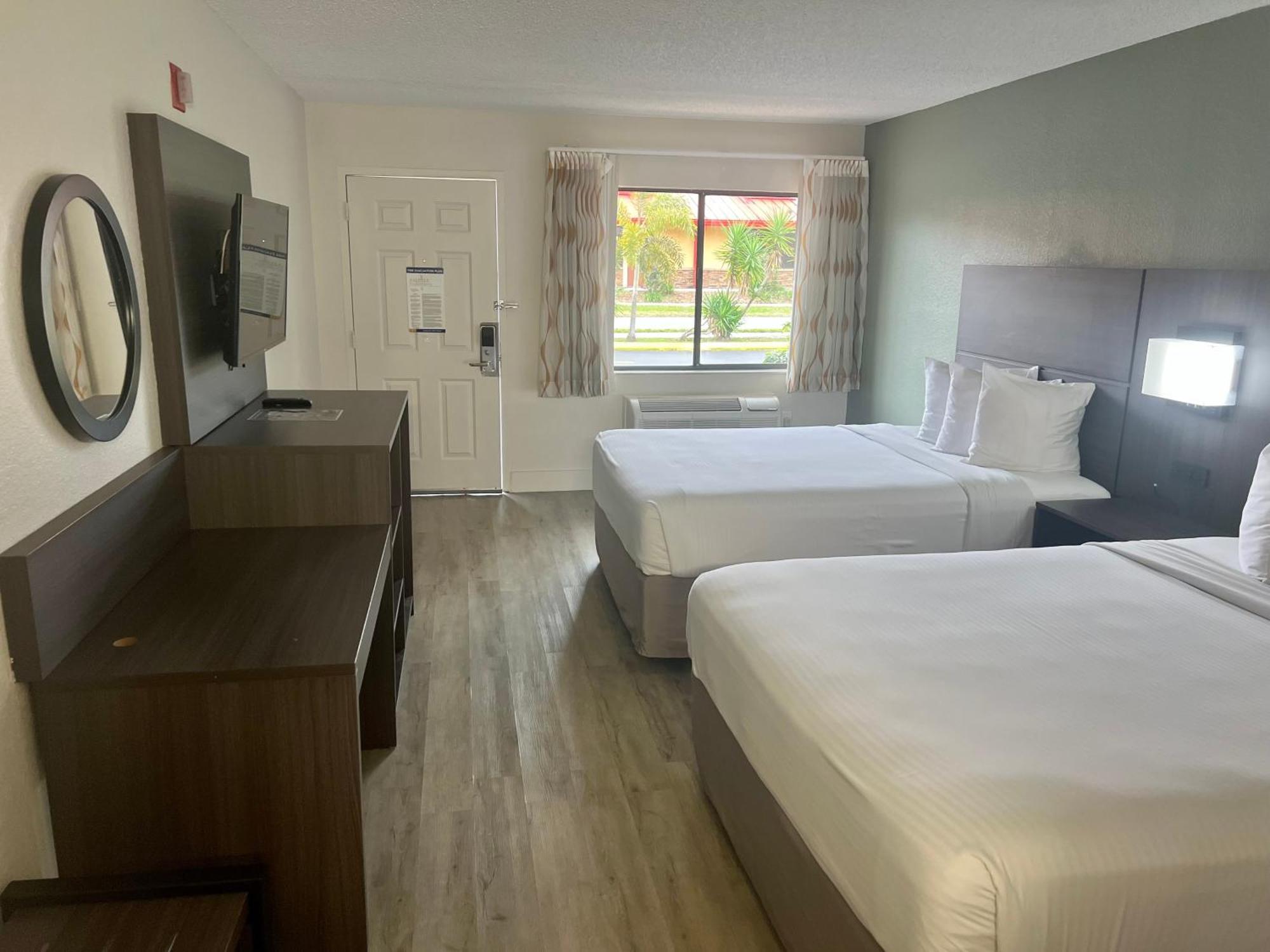 Quality Inn & Suites Orlando East - Ucf Area Alafaya Exteriör bild