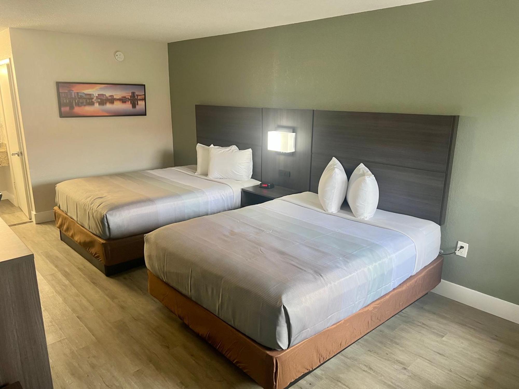 Quality Inn & Suites Orlando East - Ucf Area Alafaya Exteriör bild