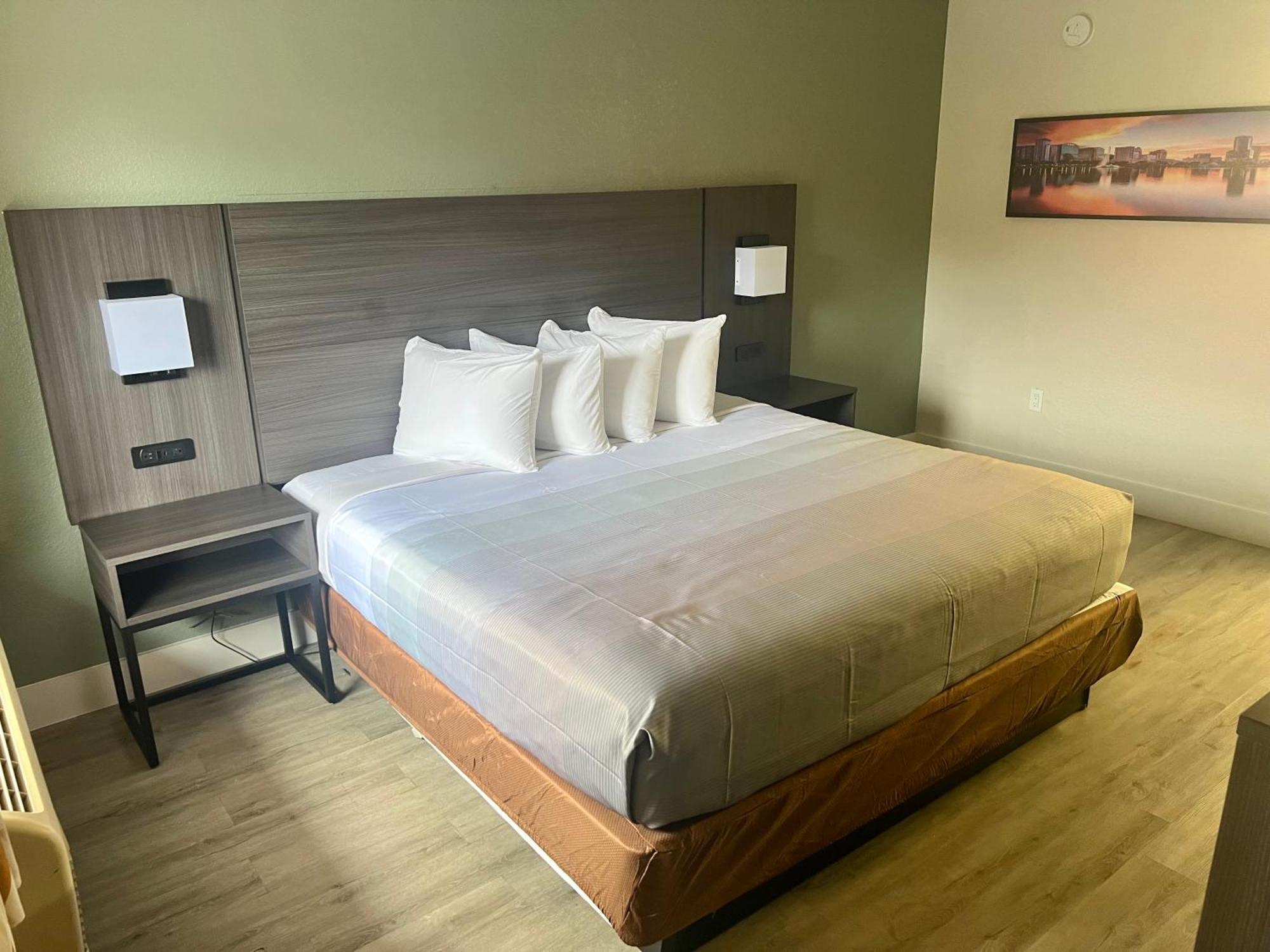 Quality Inn & Suites Orlando East - Ucf Area Alafaya Exteriör bild