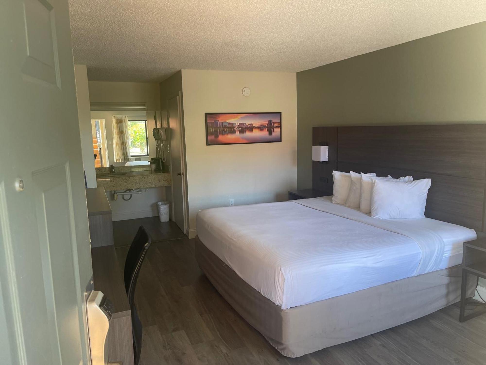 Quality Inn & Suites Orlando East - Ucf Area Alafaya Exteriör bild